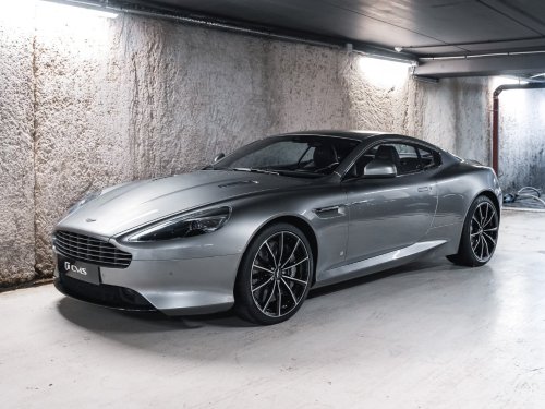 Aston Martin DB9 GT Bond Edition